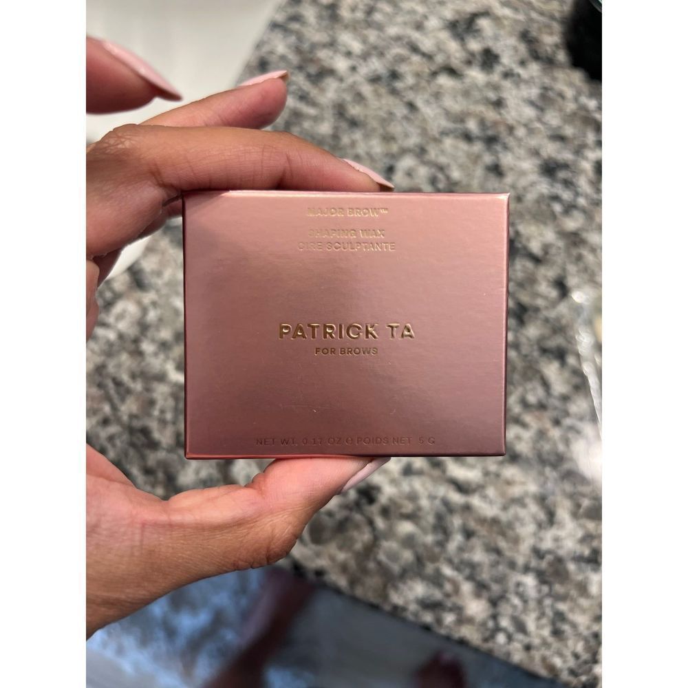 PATRICK TA Major Brow Shaping Wax Tinted - Picture 3 of 3